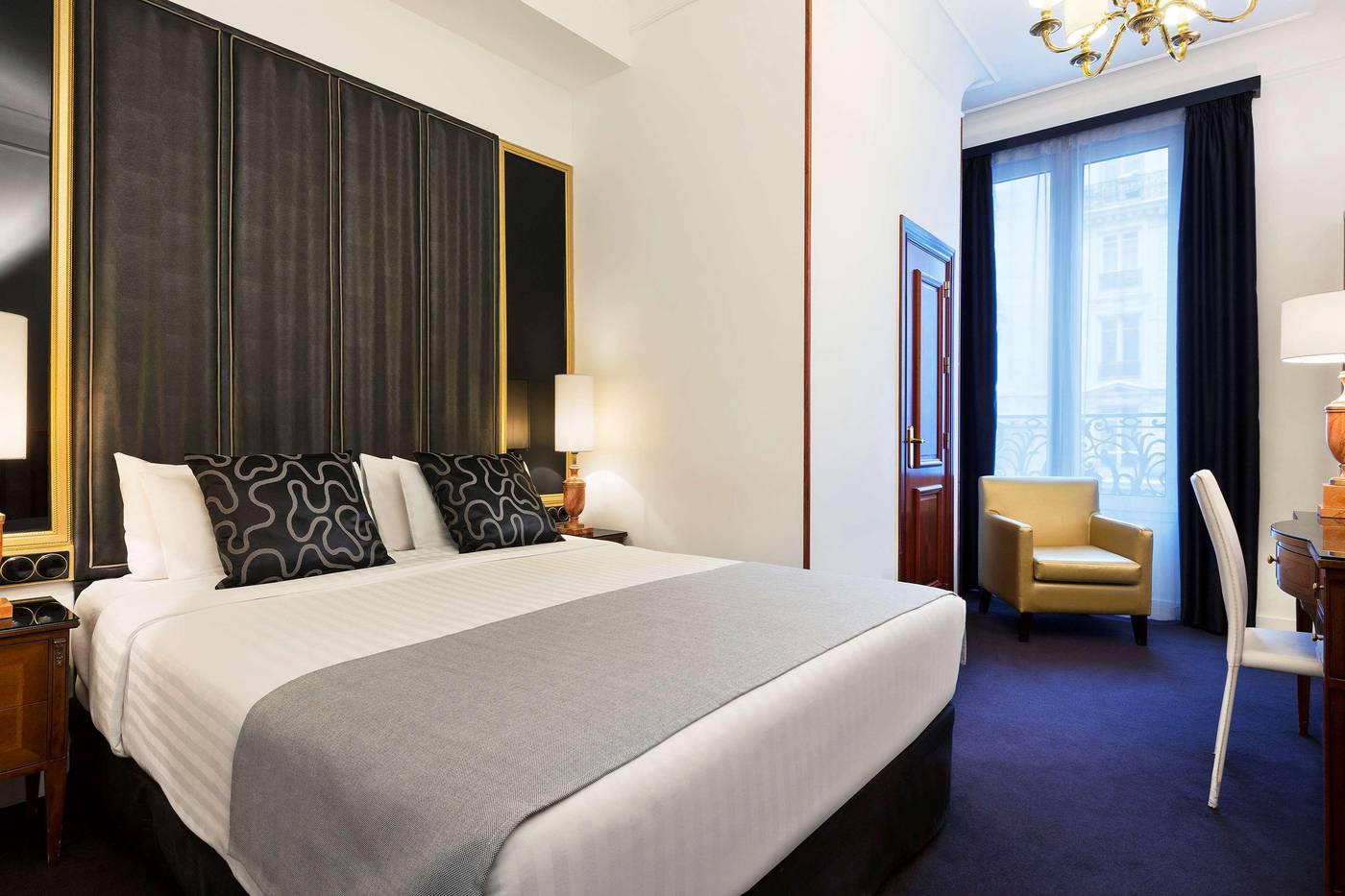 Melia-Paris-Champs-Elys----es-Room-14