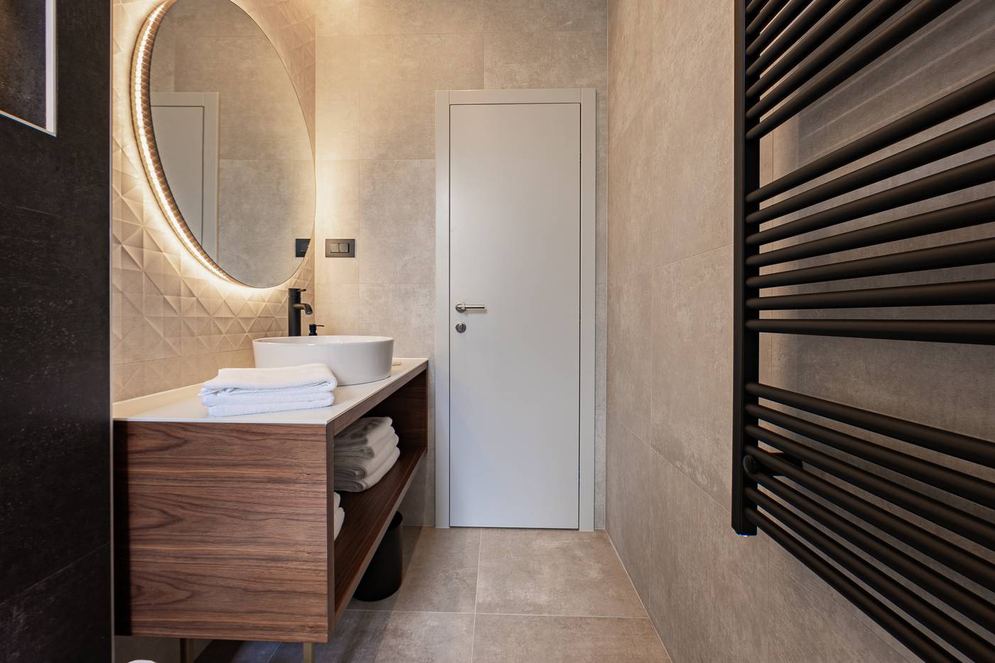 Caldo-Luxury-Rooms-Room-20