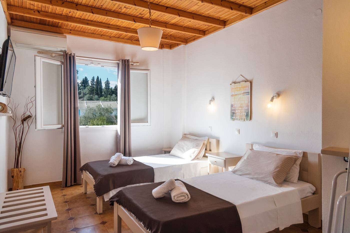 Three Seasons Resort - Corfu