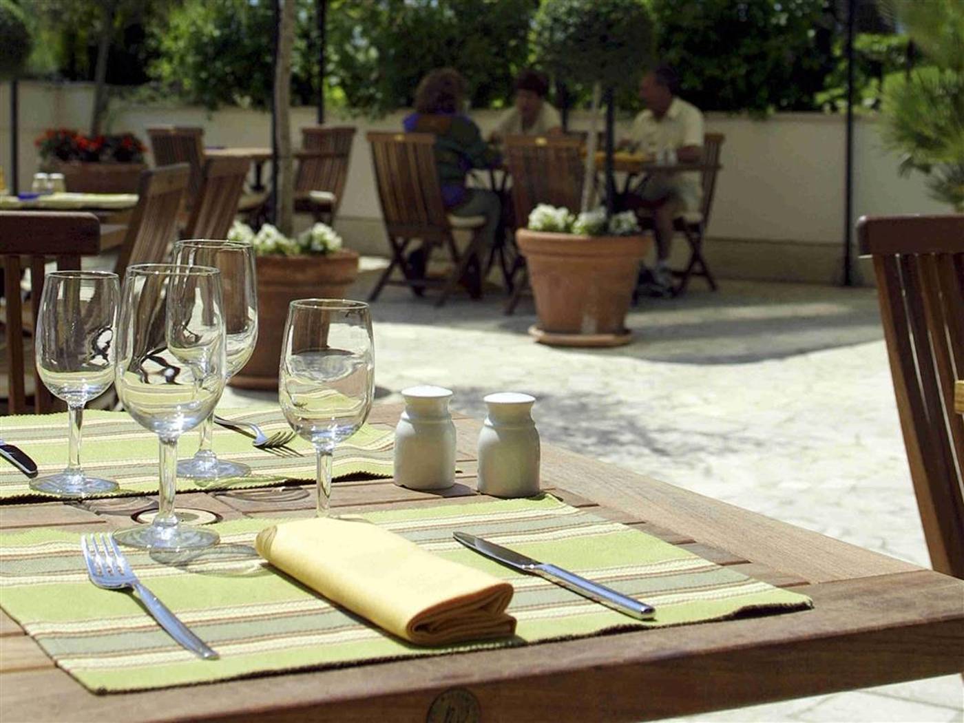 Novotel-Cannes-Montfleury-Restaurant-11