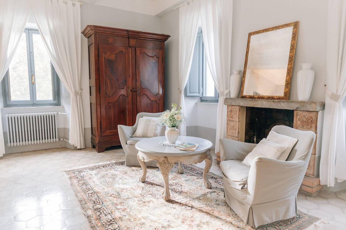 Villa-La-Bianca-Room-2