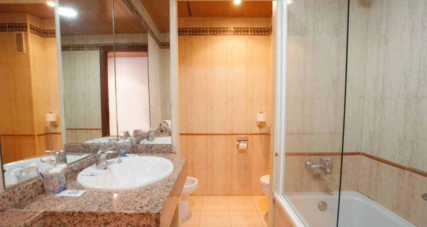 Santa-Monica-Playa-Room-13