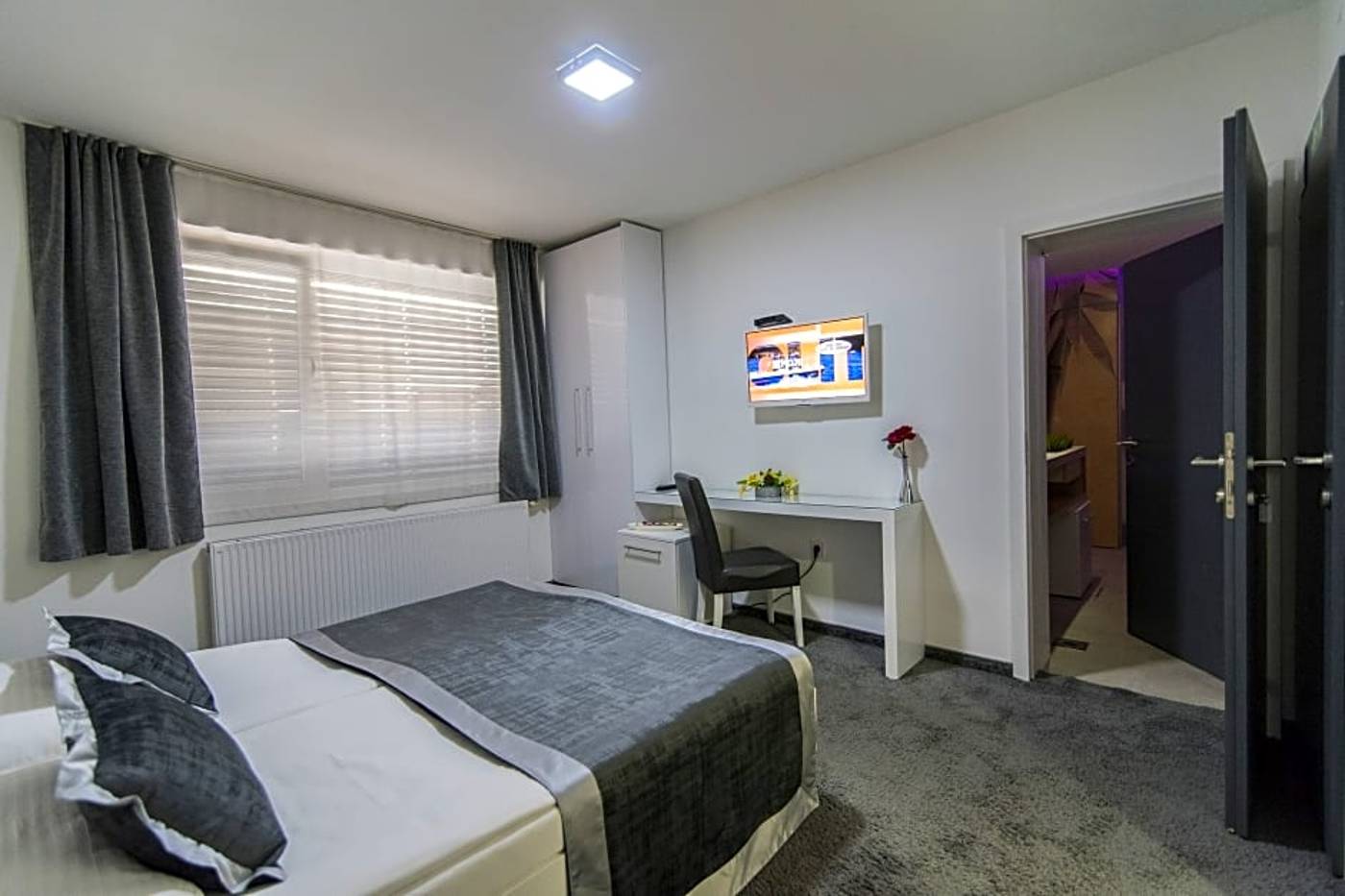 Cool Zagreb Airport-Croatia-VELIKA GORICA-General view-4