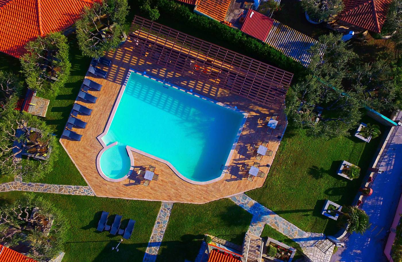 Sunday Resort