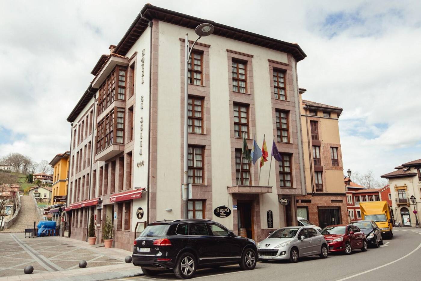 Sella-Spain-CANGAS DE ONIS-General view-1