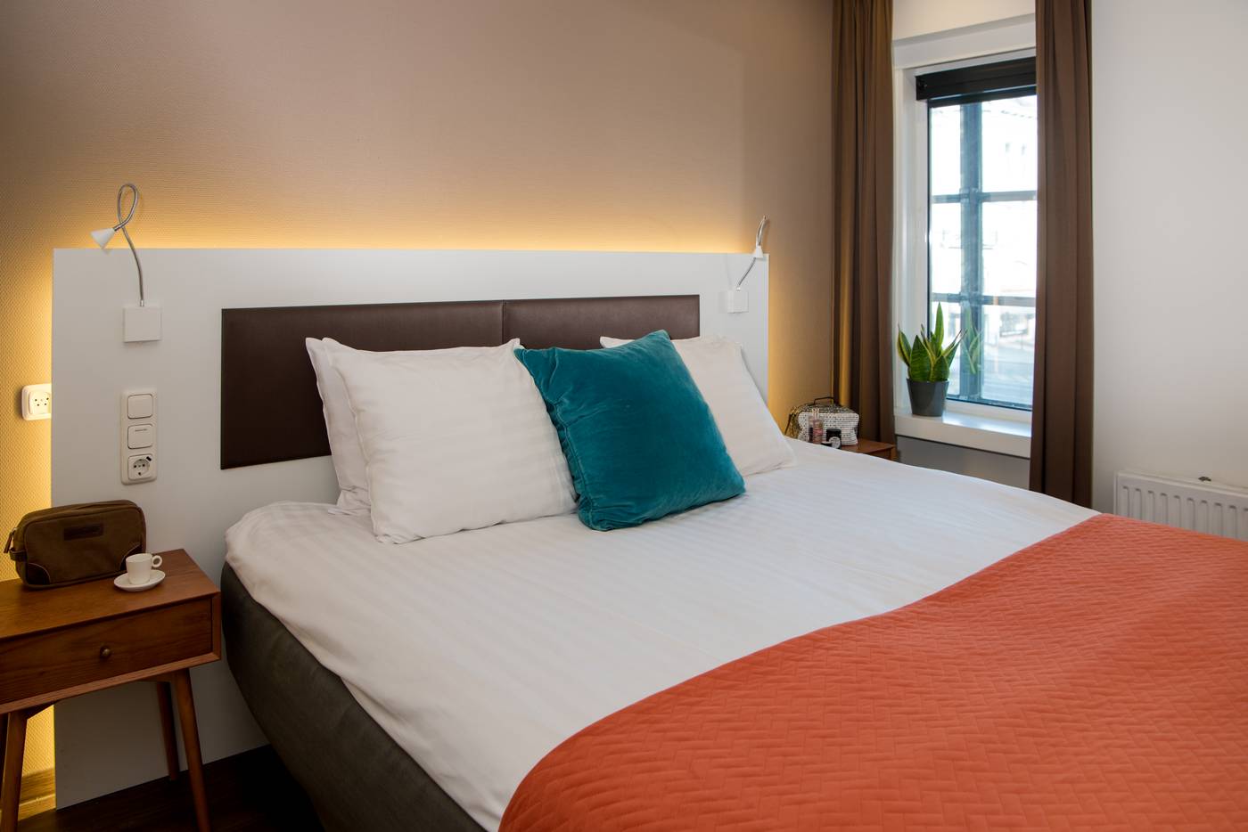 Hotel Emma Rotterdam-Netherlands-Rotterdam-Room-2