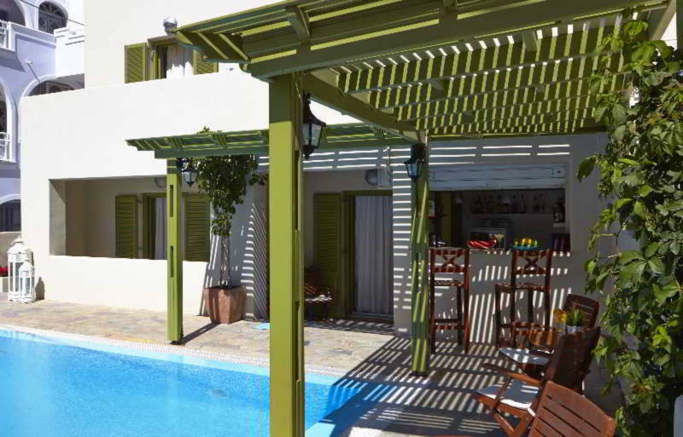 Studios-Marios-Bar-6