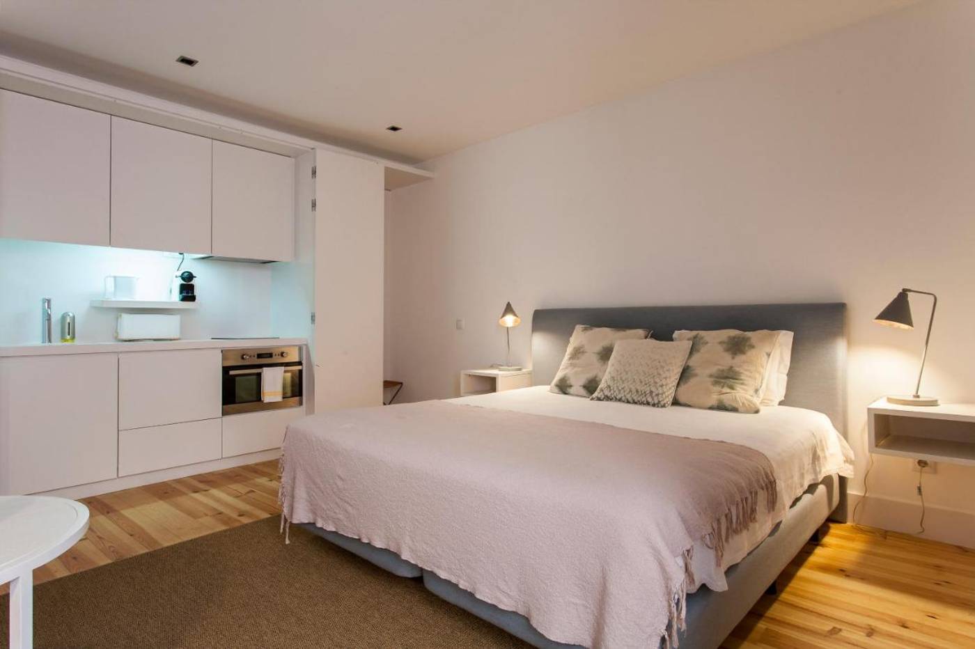 Lisbon-Five-Stars-Apartments-Combro-77-Room-4