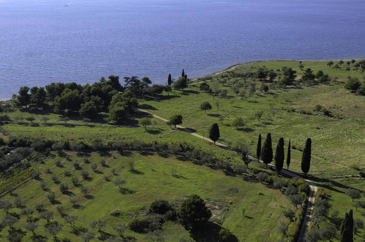 Rivalmare-Boutique-Hotel-General-view-7