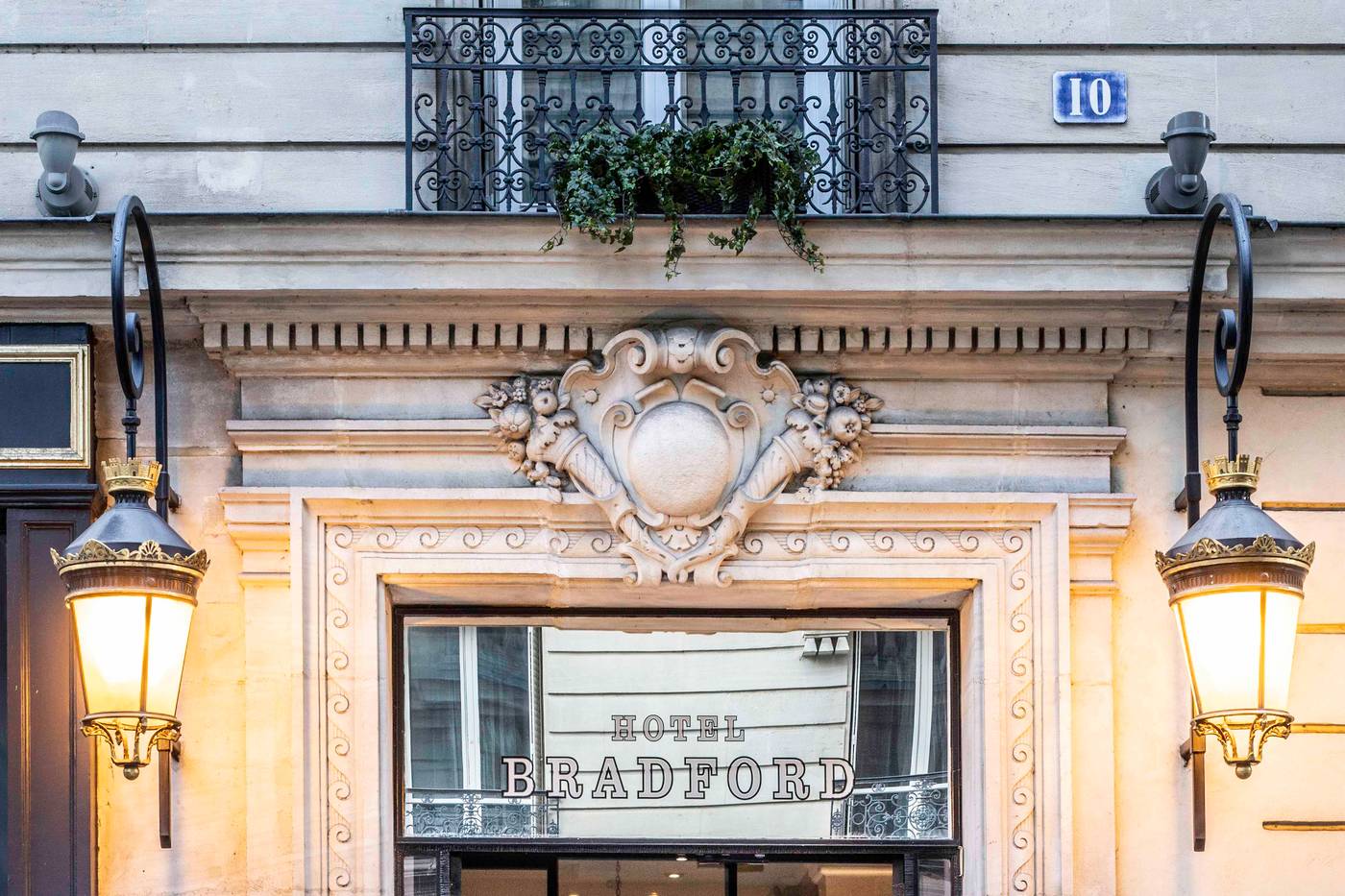 Bradford-Elysees-Astotel-General-view-8