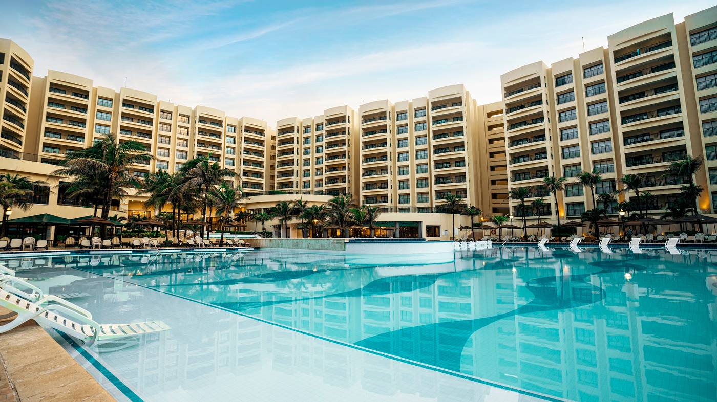 The-Royal-Sands-Resort---Spa-Pool-1