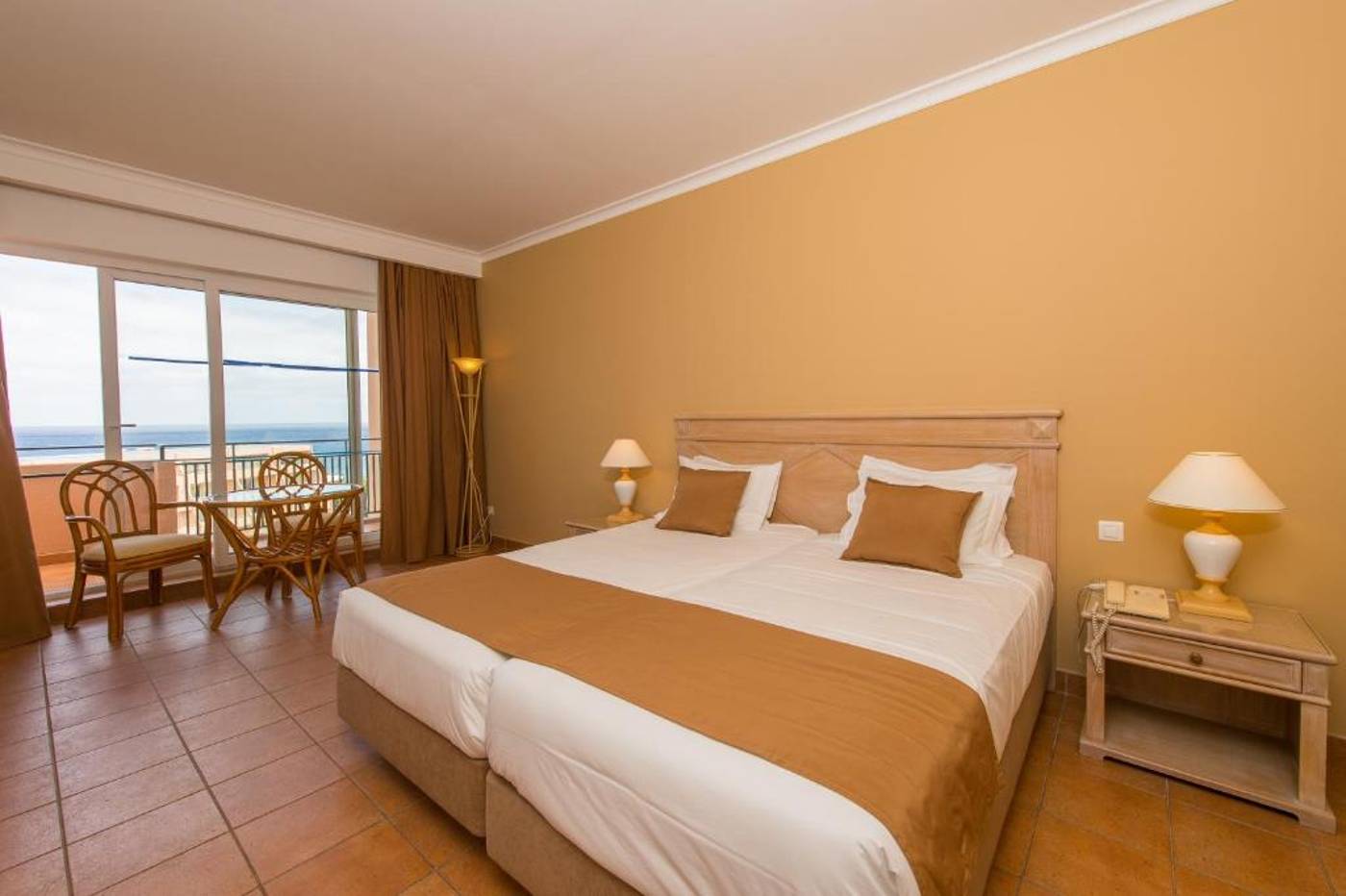 Vila-Baleira-Porto-Santo-Room-18
