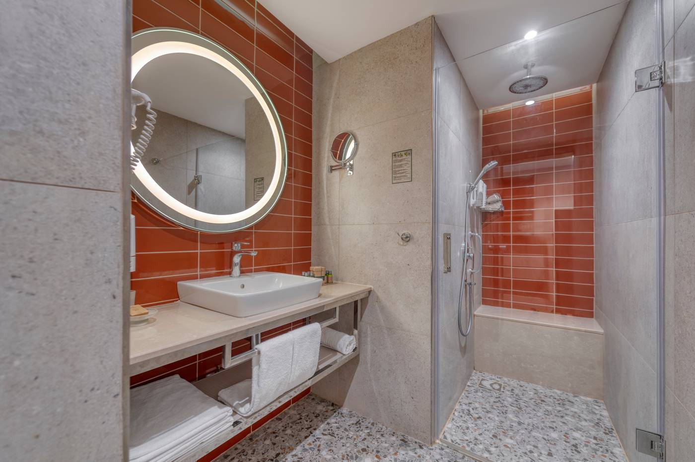 Club-Mega-Saray-Room-52