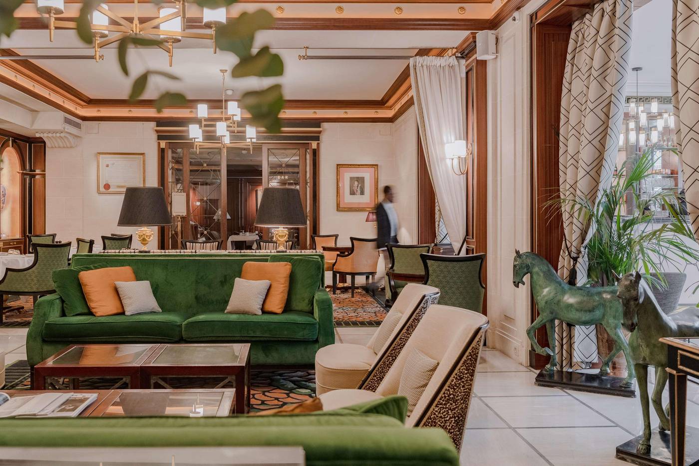 H----tel-Napol----on-Paris-Lobby-17