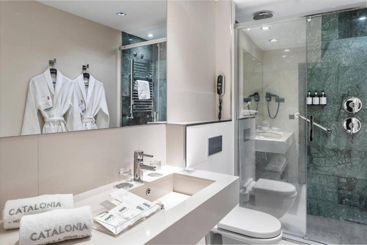 Catalonia-Plaza-Mayor-Room-47