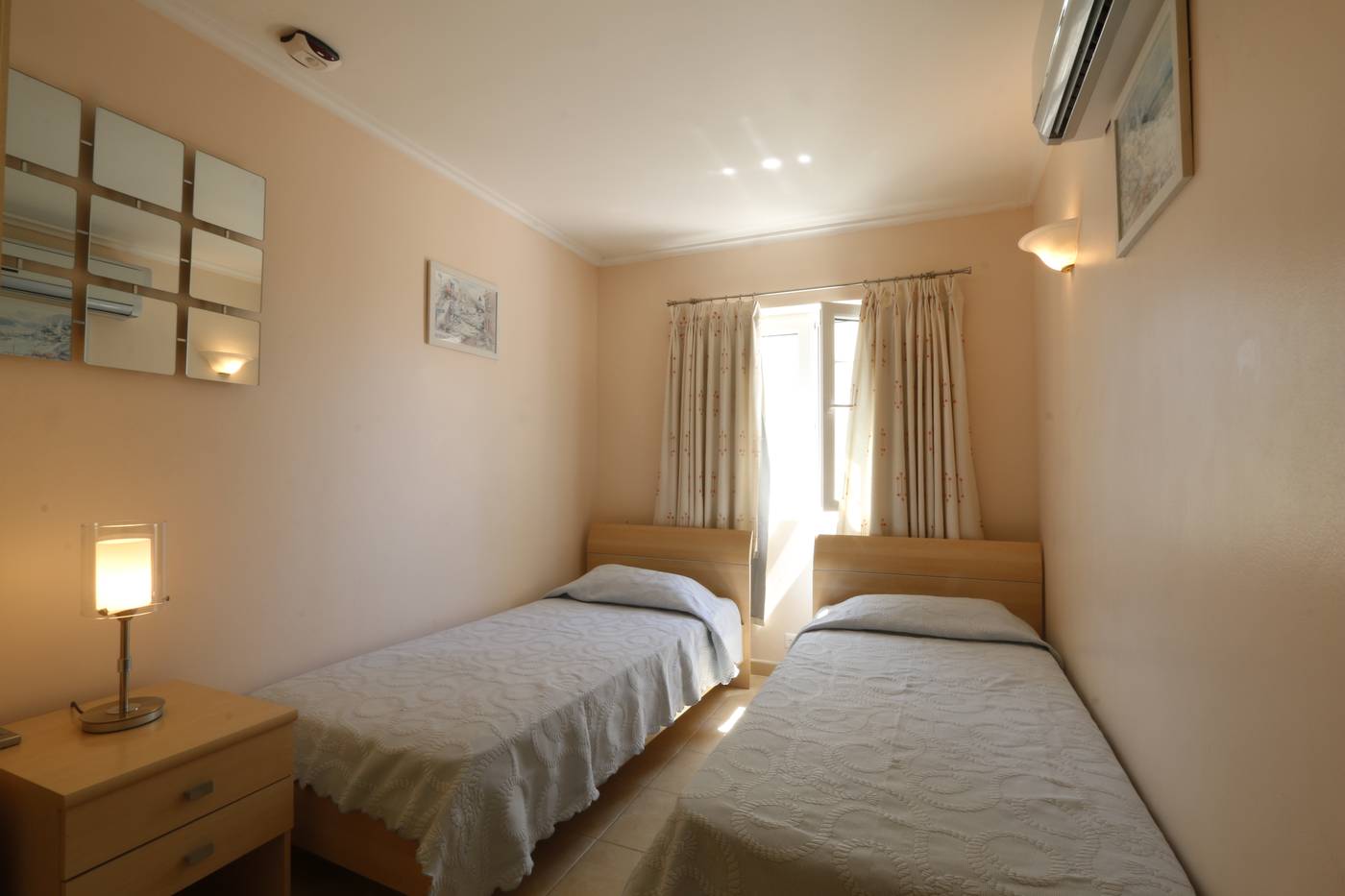 Apartments-Old-Village-Room-53