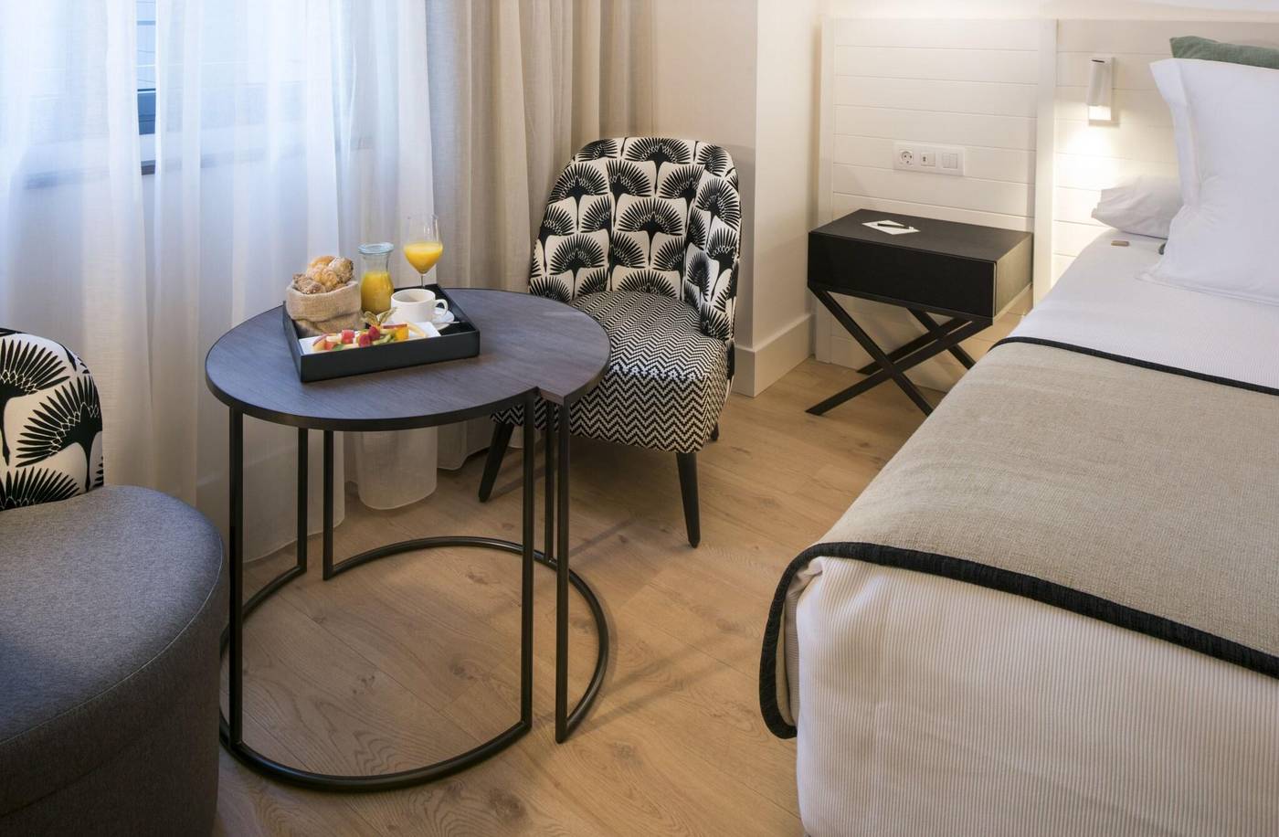 Molina-Lario-Room-32