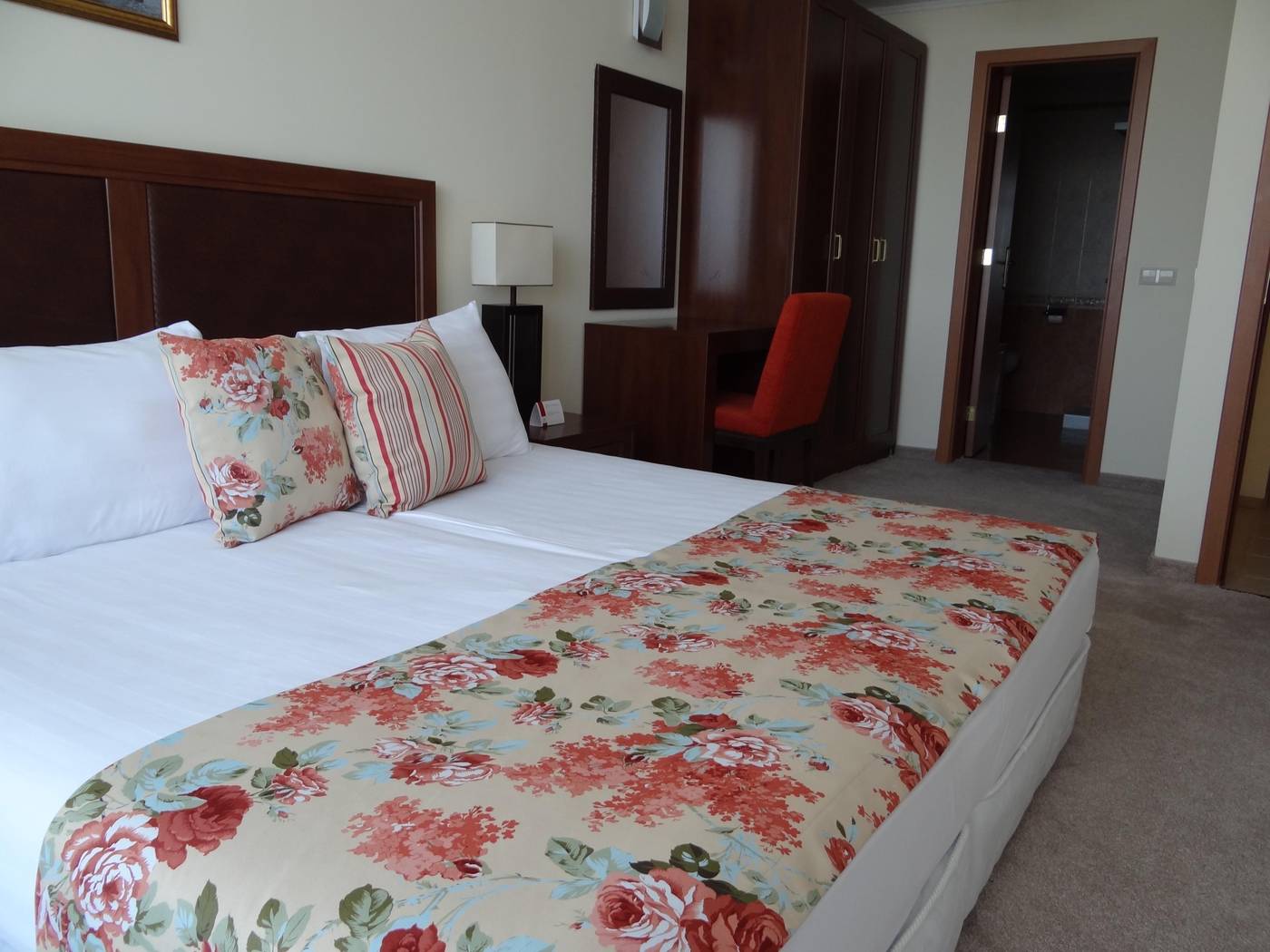 Sunset-Resort-Room-26