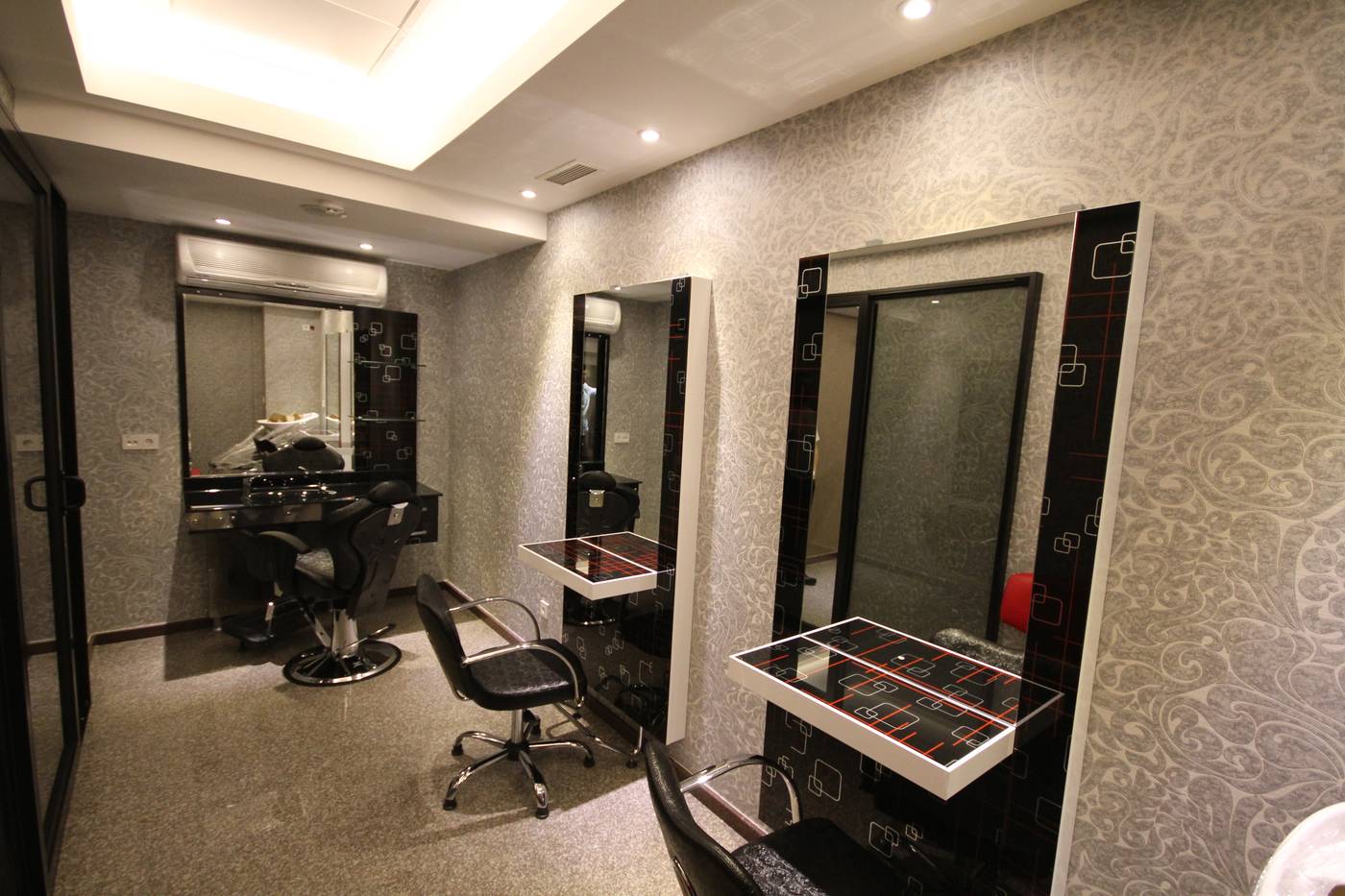 Grand-Washington-Hotel-Sports-and-Entertainment-60