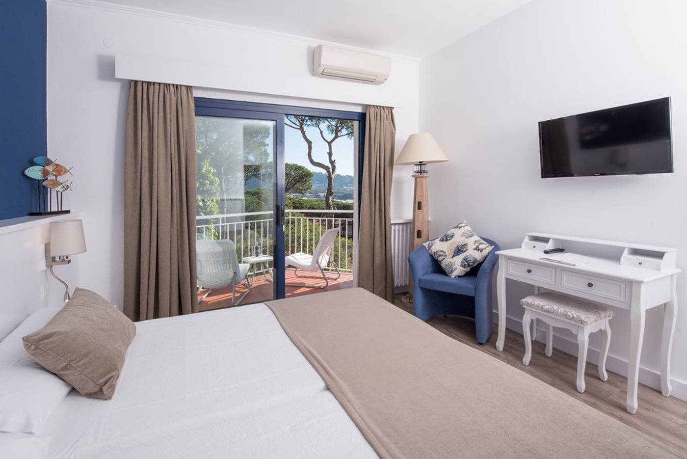 Garbi-Calella-Palafrugell-Room-24