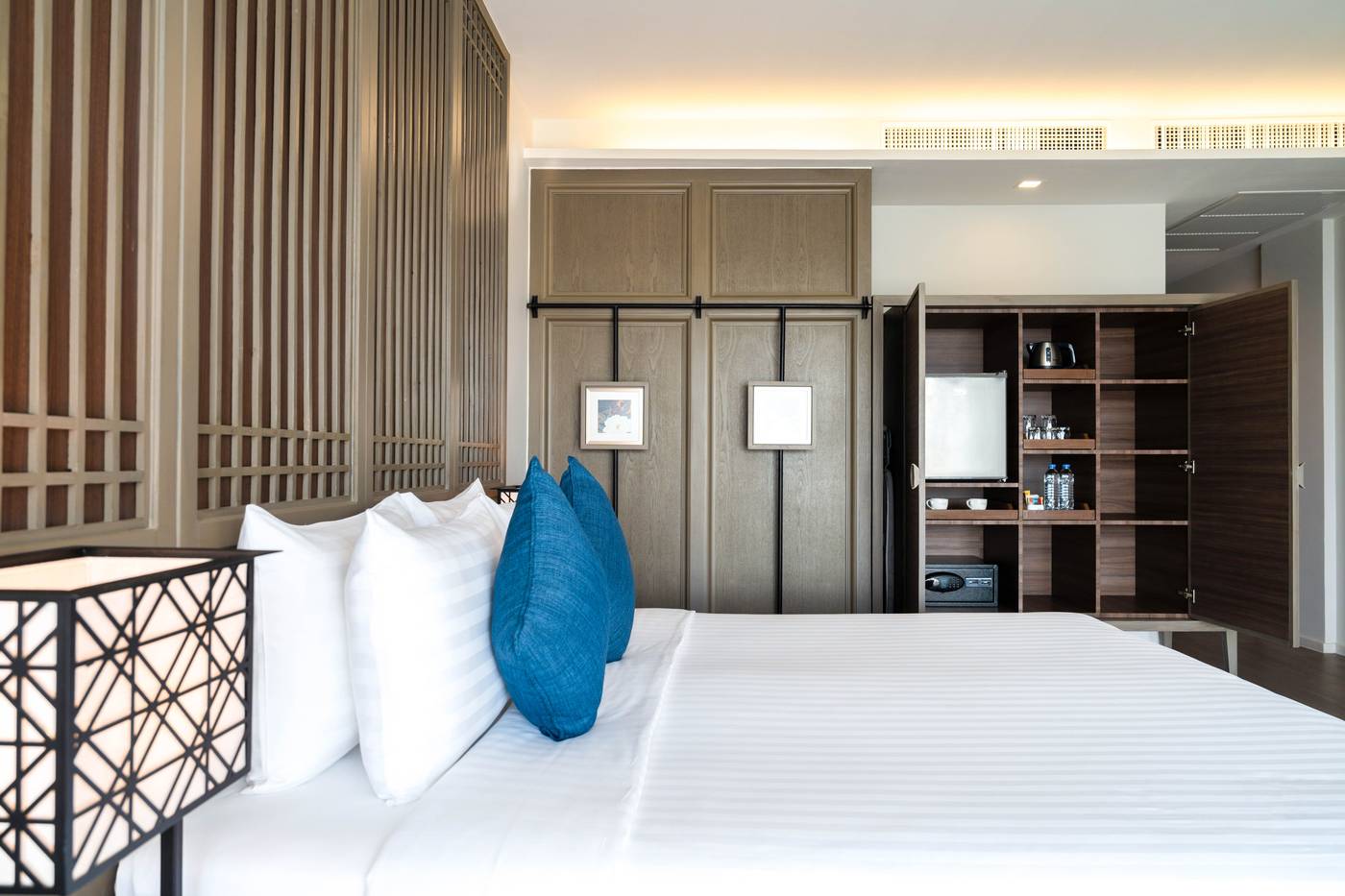 Bella-Nara-Phuket-Naiyang-Beach-Room-35