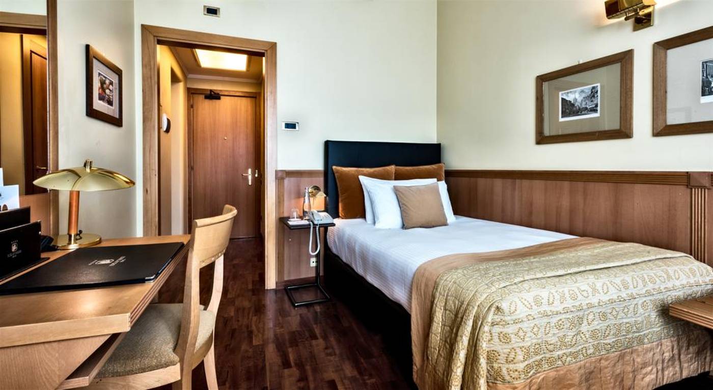 Dei-Cavalieri-Milano-Duomo-Room-17