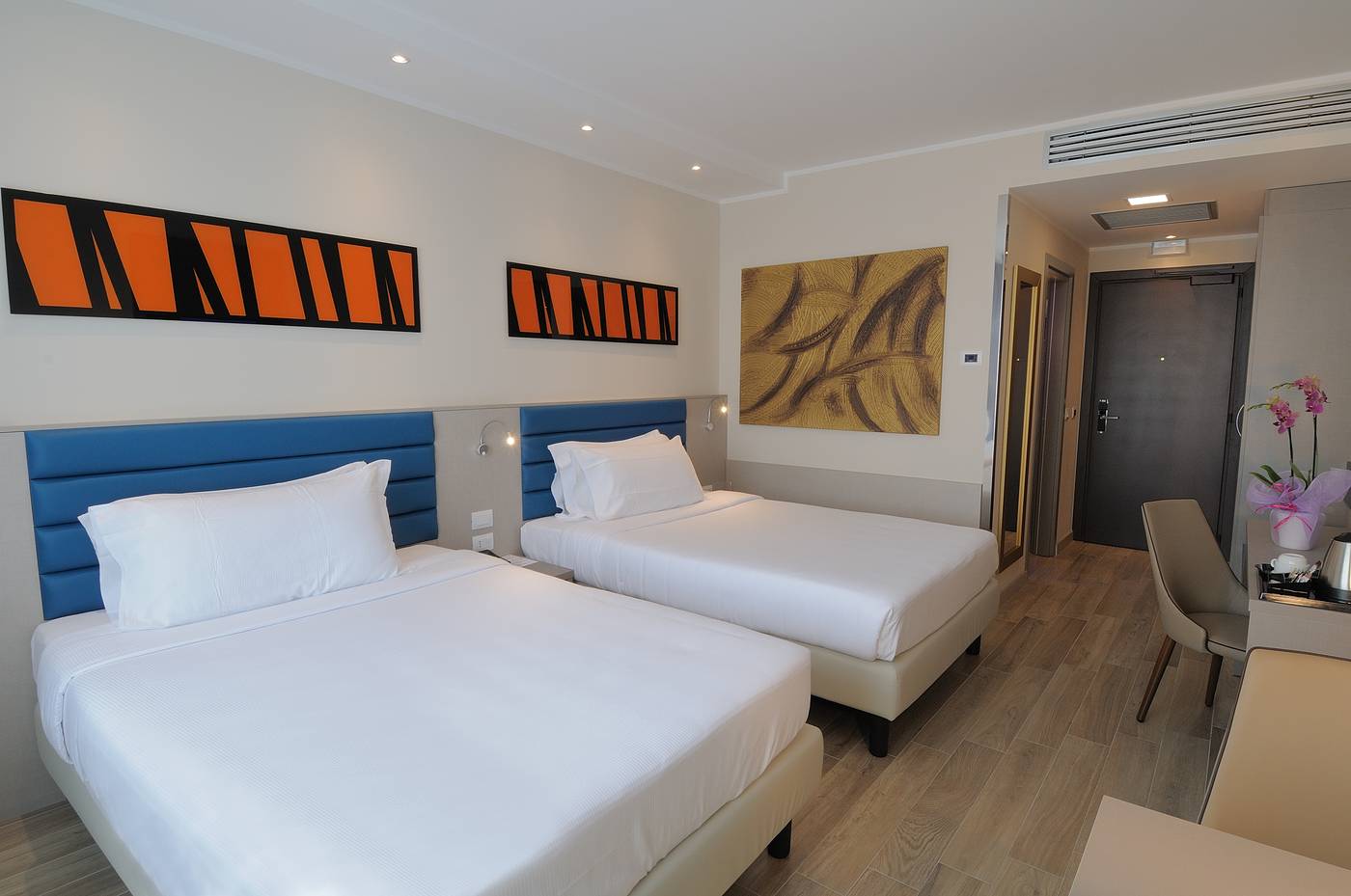 iH-Hotels-Milano-Lorenteggio-Room-3