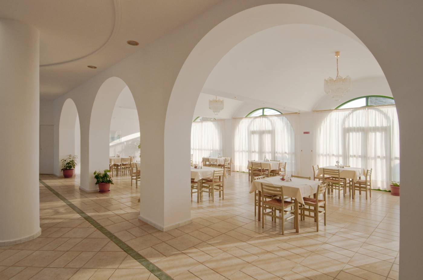 Alexandra-Beach-Hotel-Restaurant-26