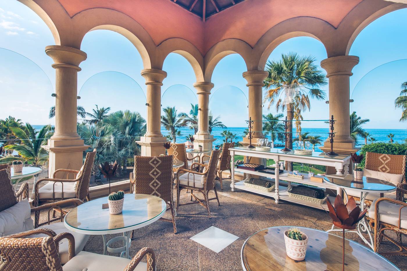 JOIA-El-Mirador-by-Iberostar---Adults-Only-Bar-14