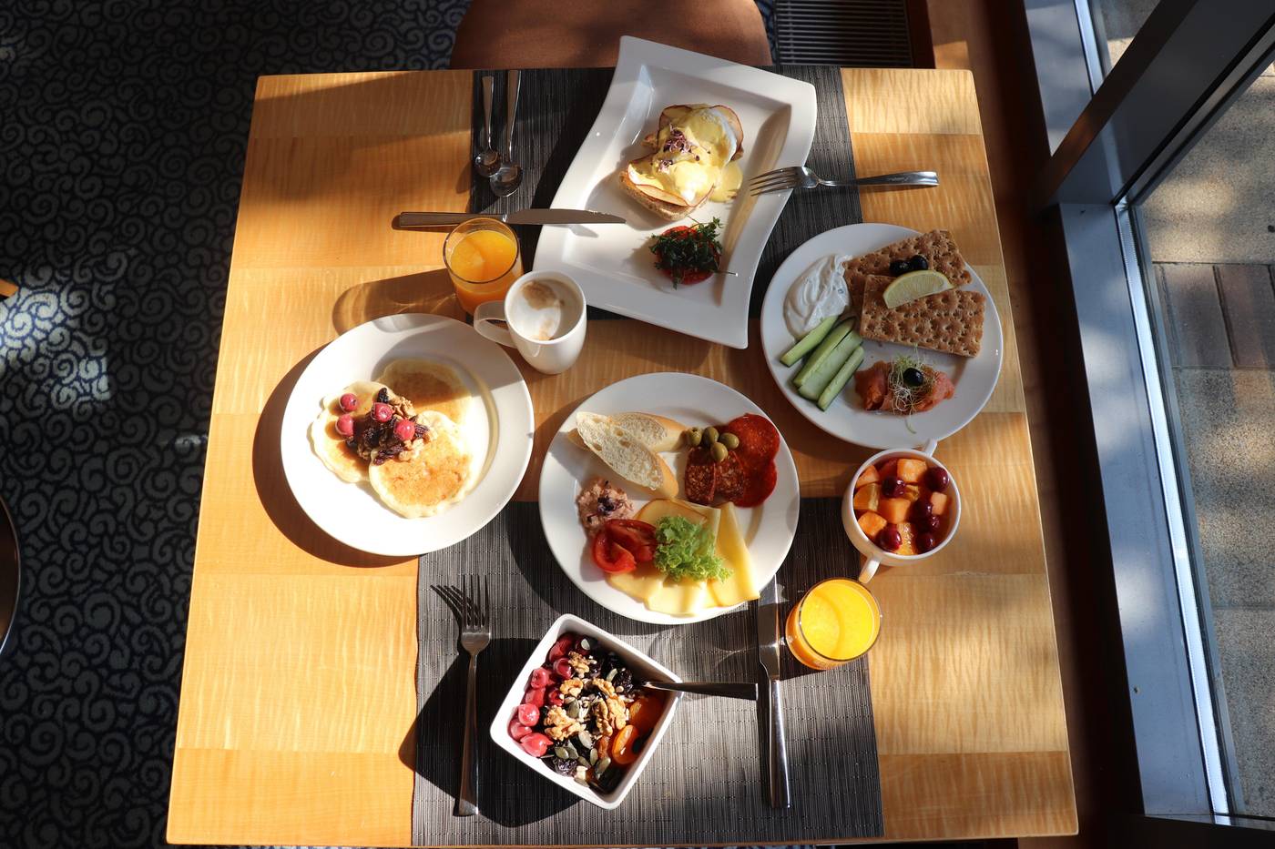 Crowne-Plaza-Budapest-Restaurant-49