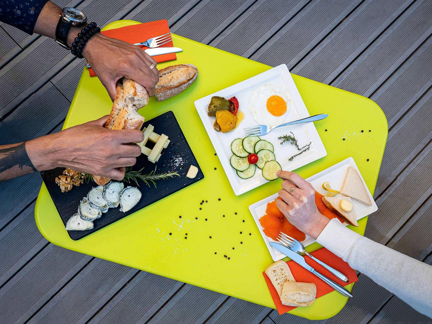 Mercure-Paris-Montmartre-Sacre-Coeur-Restaurant-55