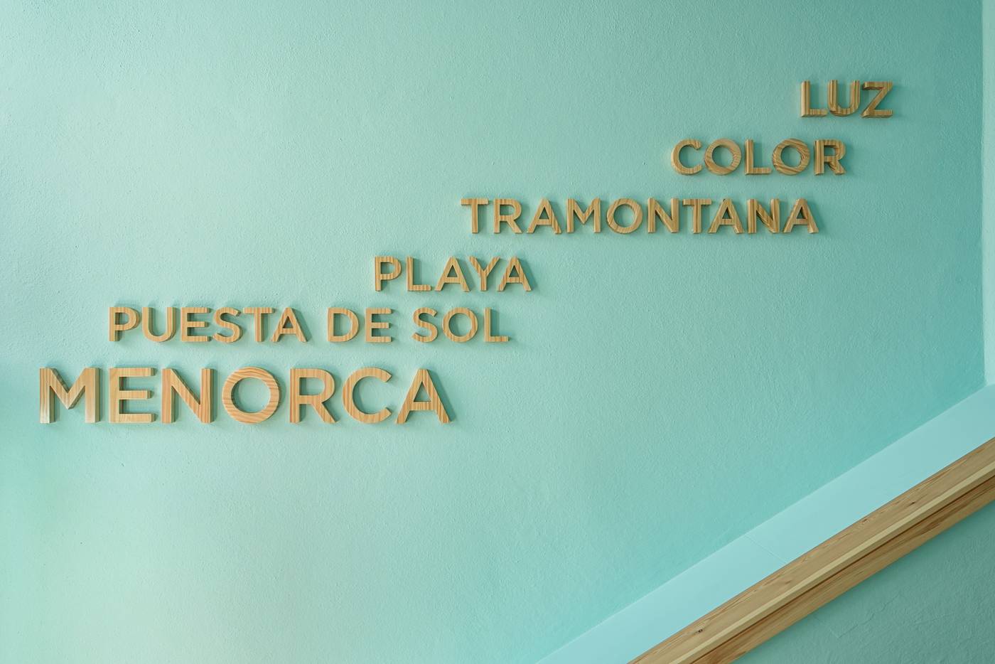 Hostal-JUME-Lobby-59