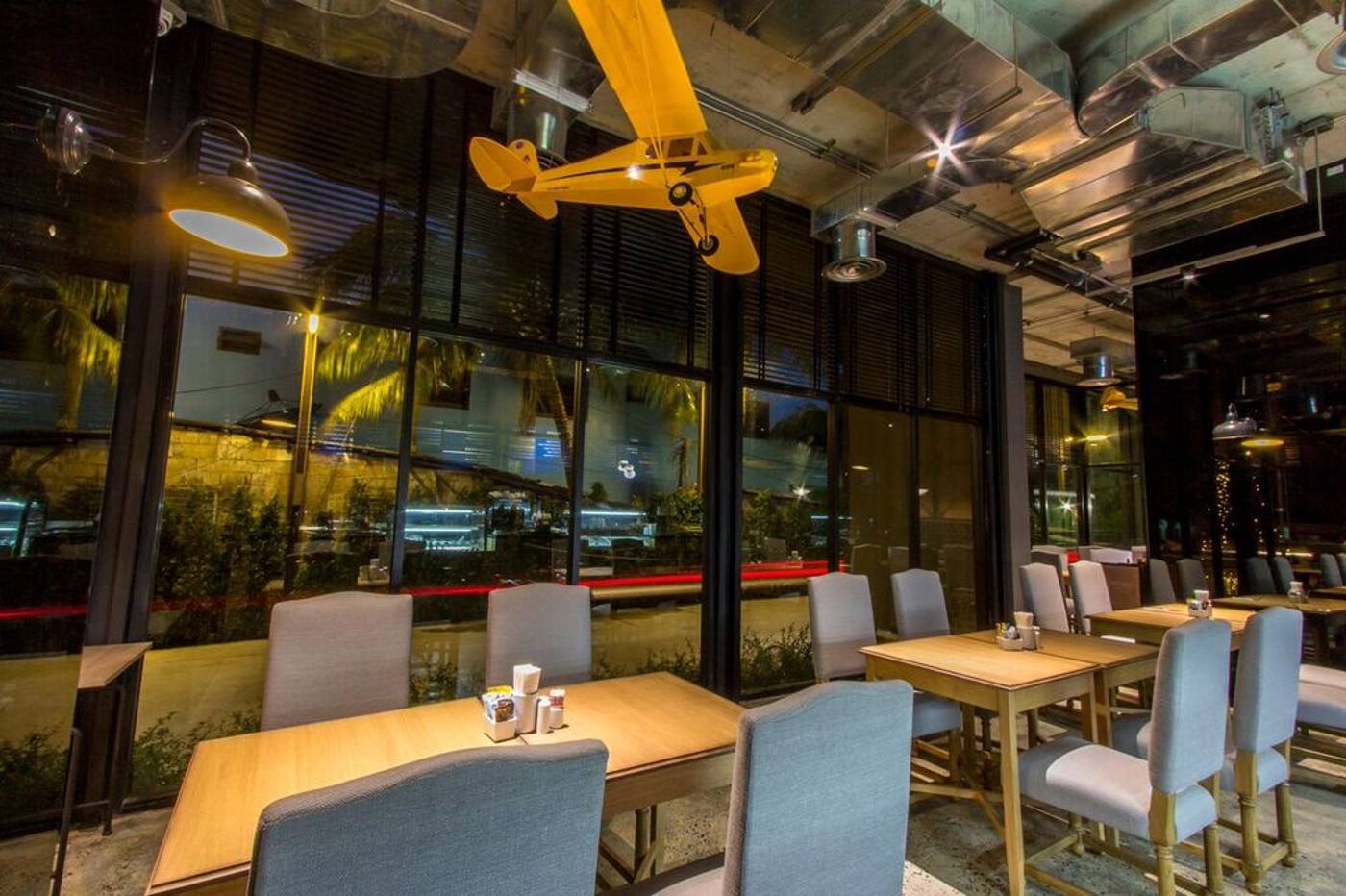 Sugar-Marina-Resort--Aviator--Phuket-Airport-Restaurant-30