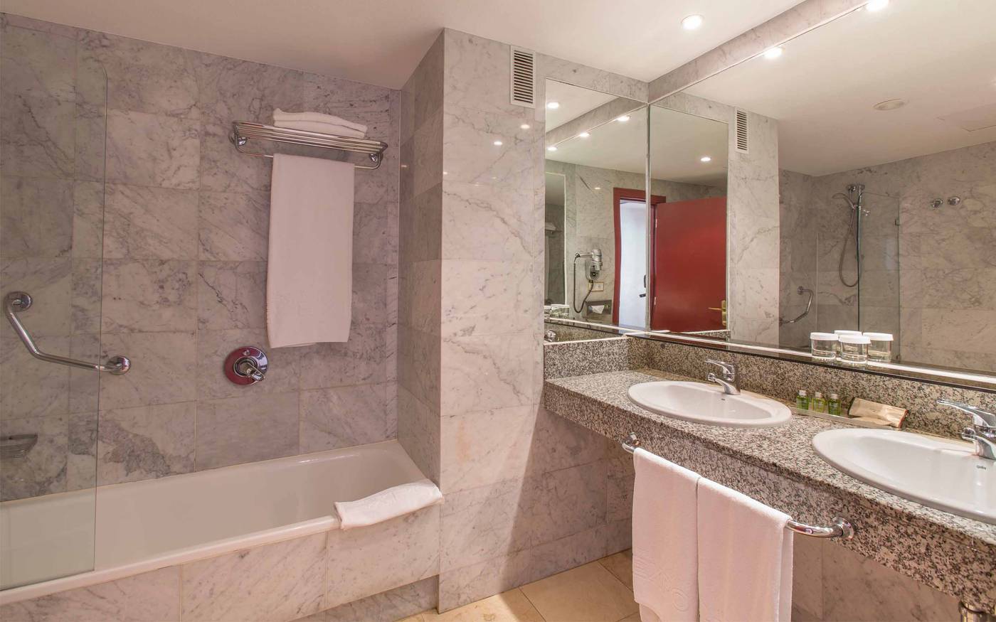 Cleopatra-Palace-Hotel-Room-29