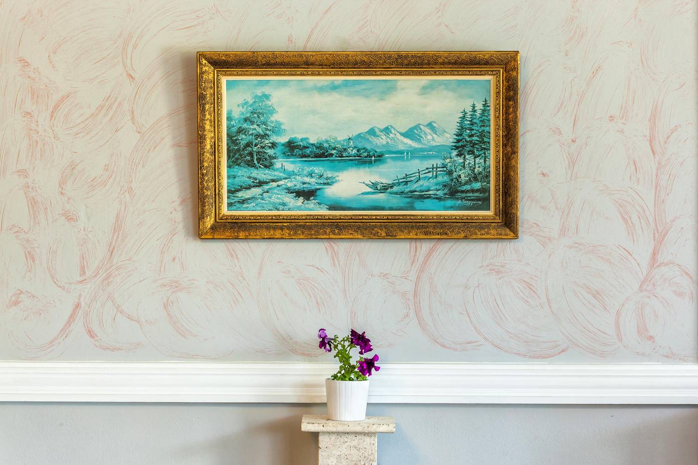 Silver-Bay-Hotel-Lobby-23