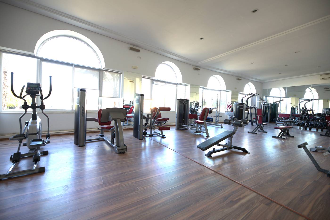 Hotel-Suite-Les-Charmilles-Sports-and-Entertainment-37