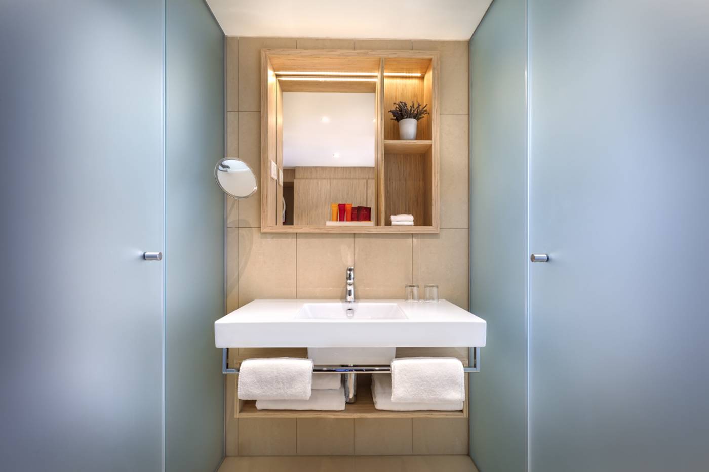 Girandella-Resort--Valamar-Collection---Adults-Room-20