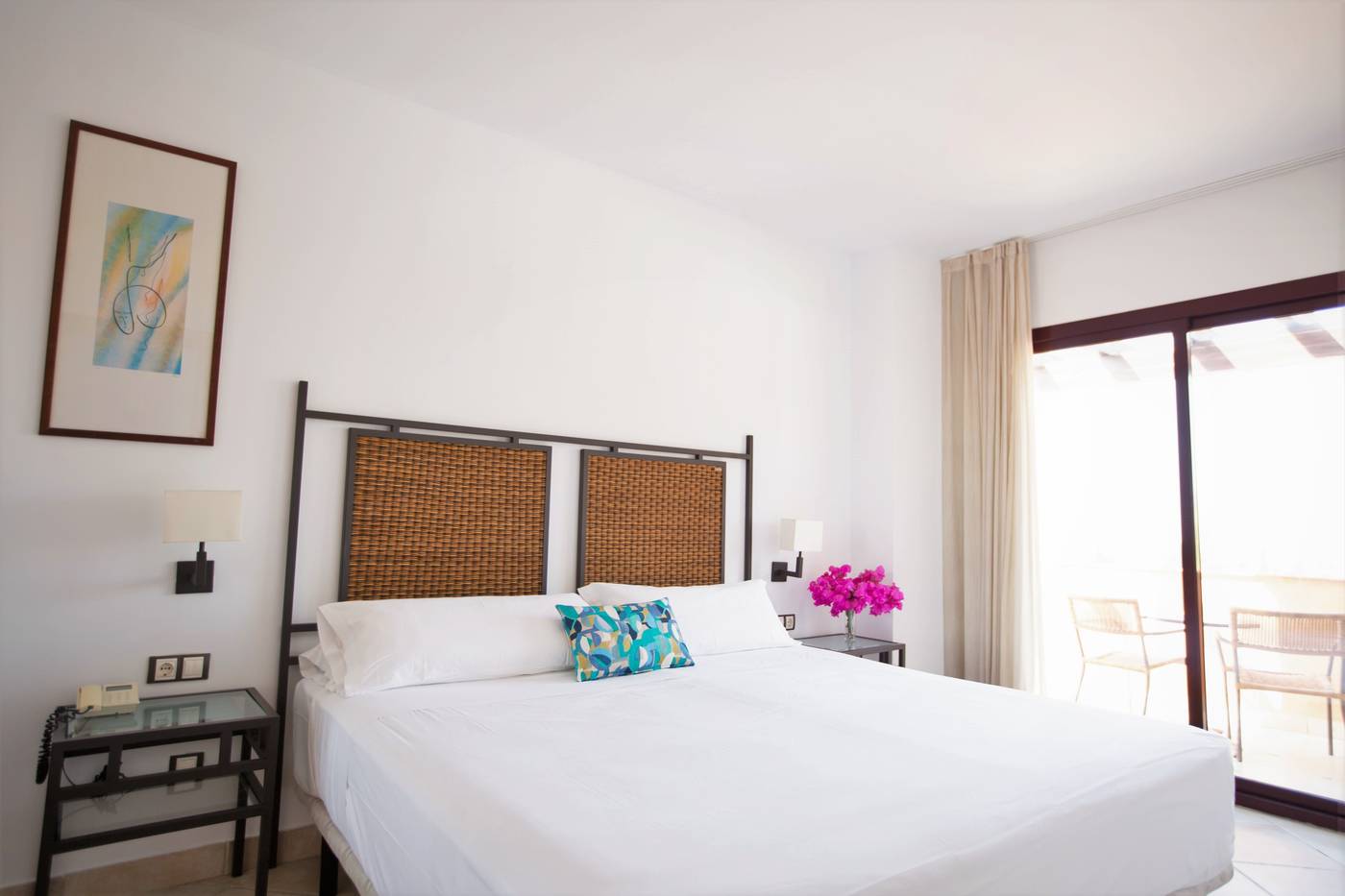 Hotel-OH-Nice-Caledonia-Room-19