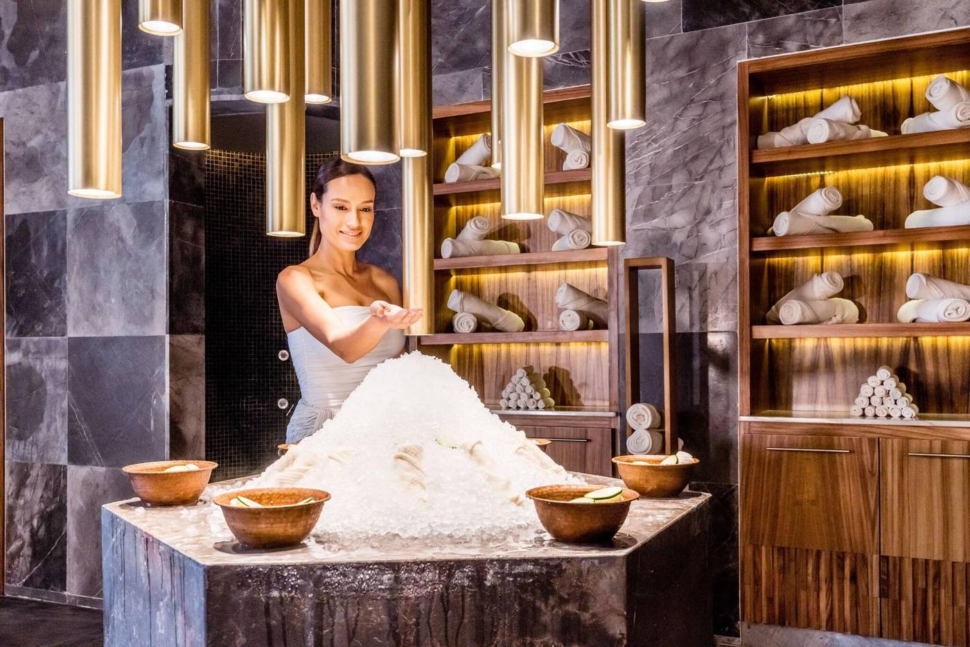 Hyatt-Zilara-Cancun-Sports-and-Entertainment-88