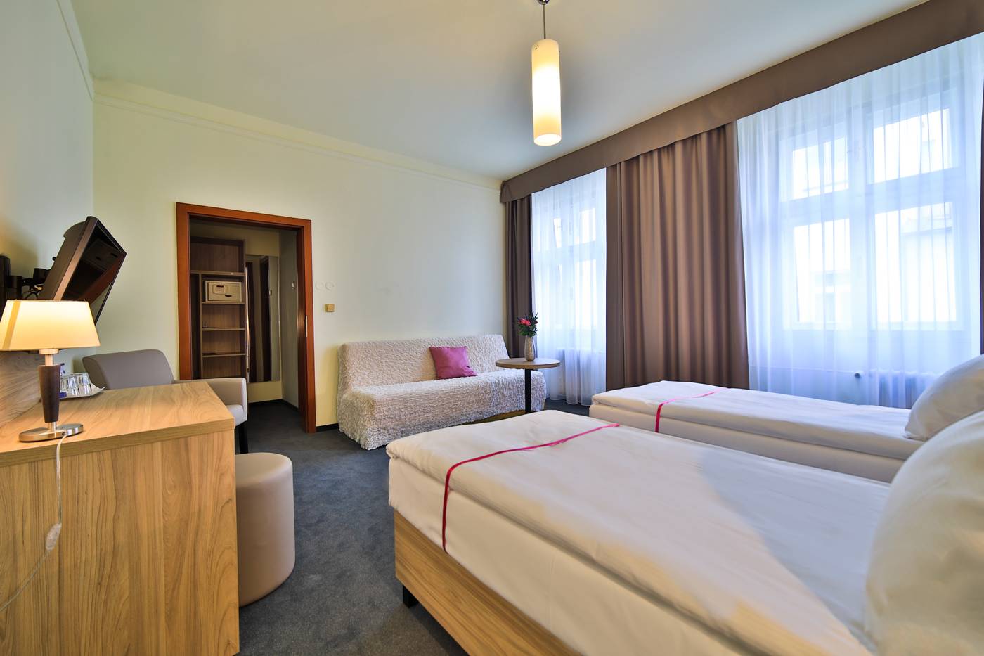 Atlantic-Hotel-Prague-Room-14