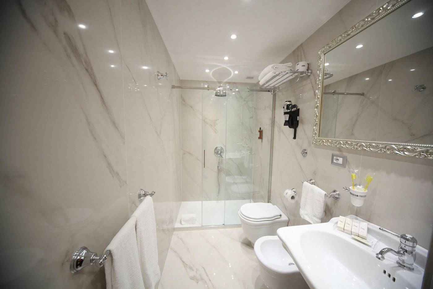 Maison-Tritone-Room-42