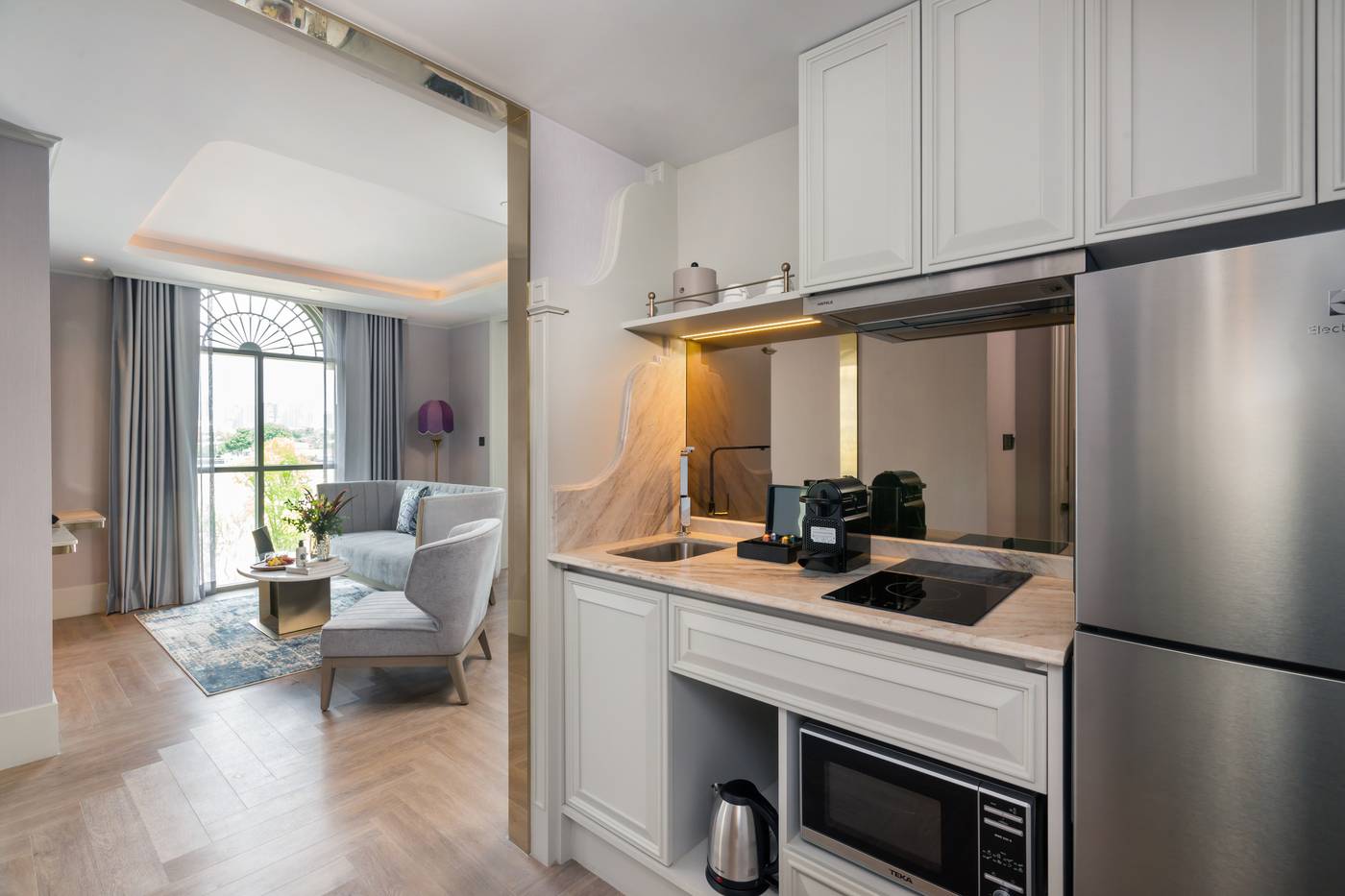 The-Salil-Hotel-Riverside-Bangkok-Room-9