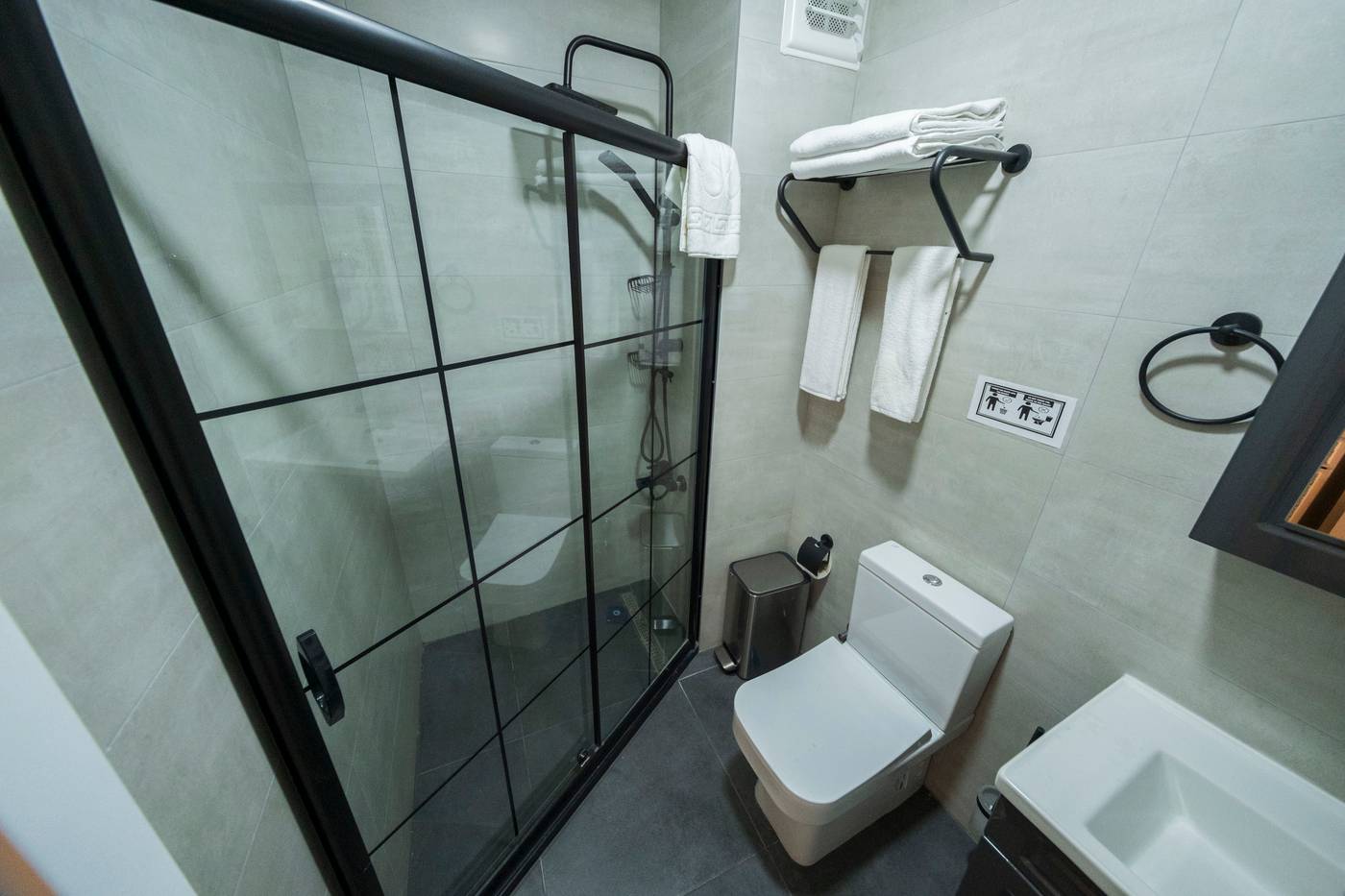 Solomon-s-Mansion-Hotel-Room-47