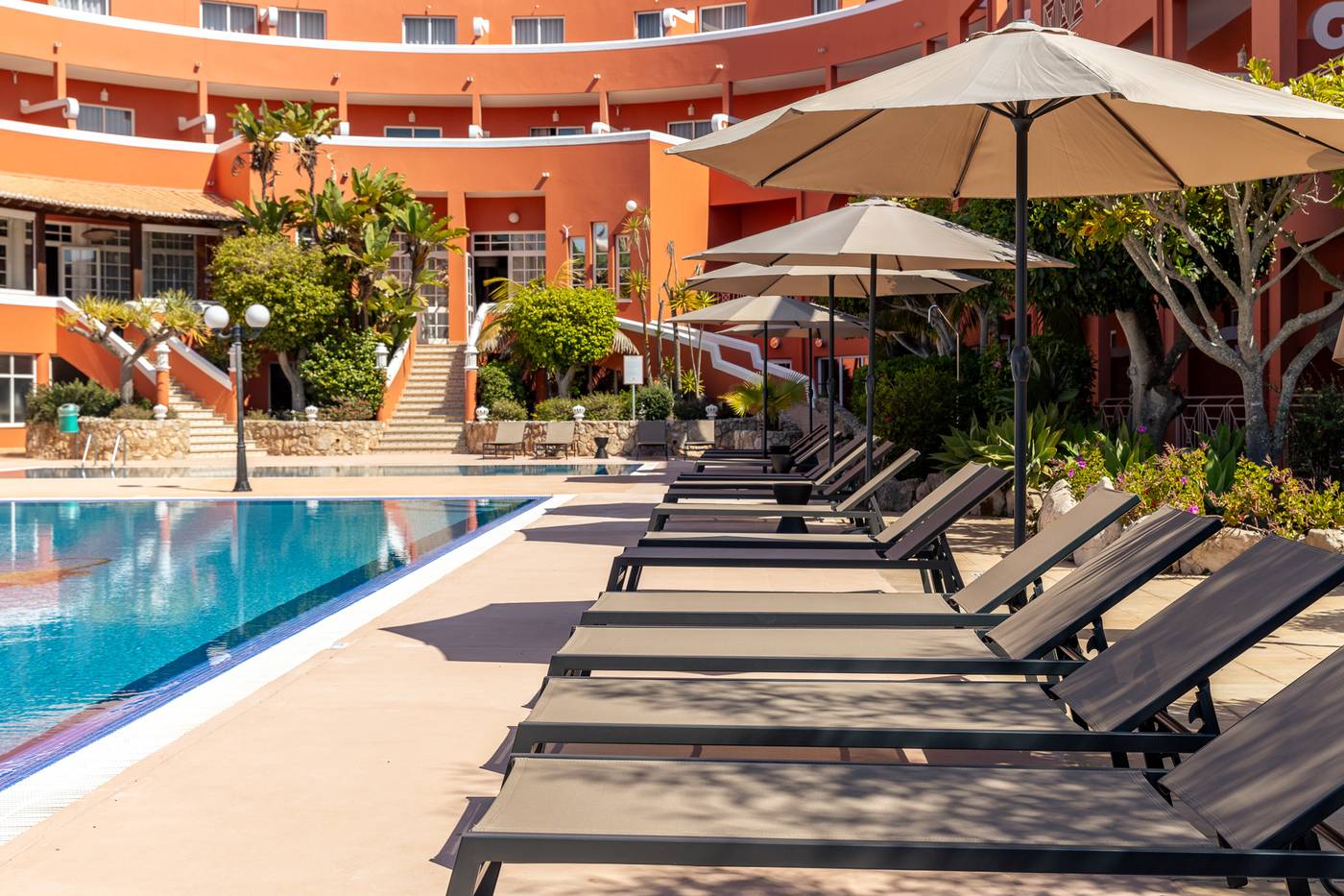 Belavista-Da-Luz-Pool-11