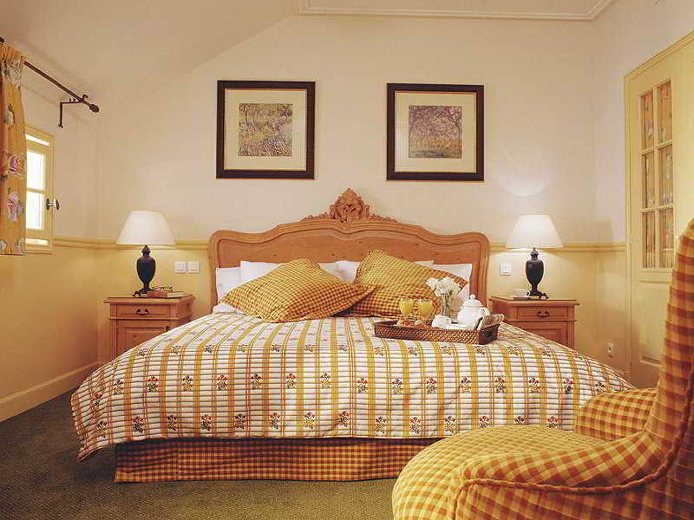 Marriott-s-Village-d-lle-de-France-Room-16