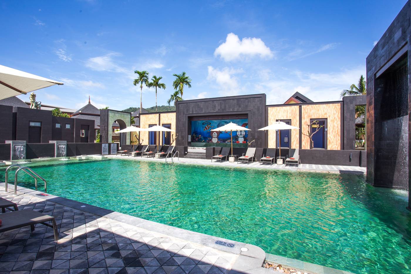 Pavilion-Samui-Villas-and-Resort-Pool-6