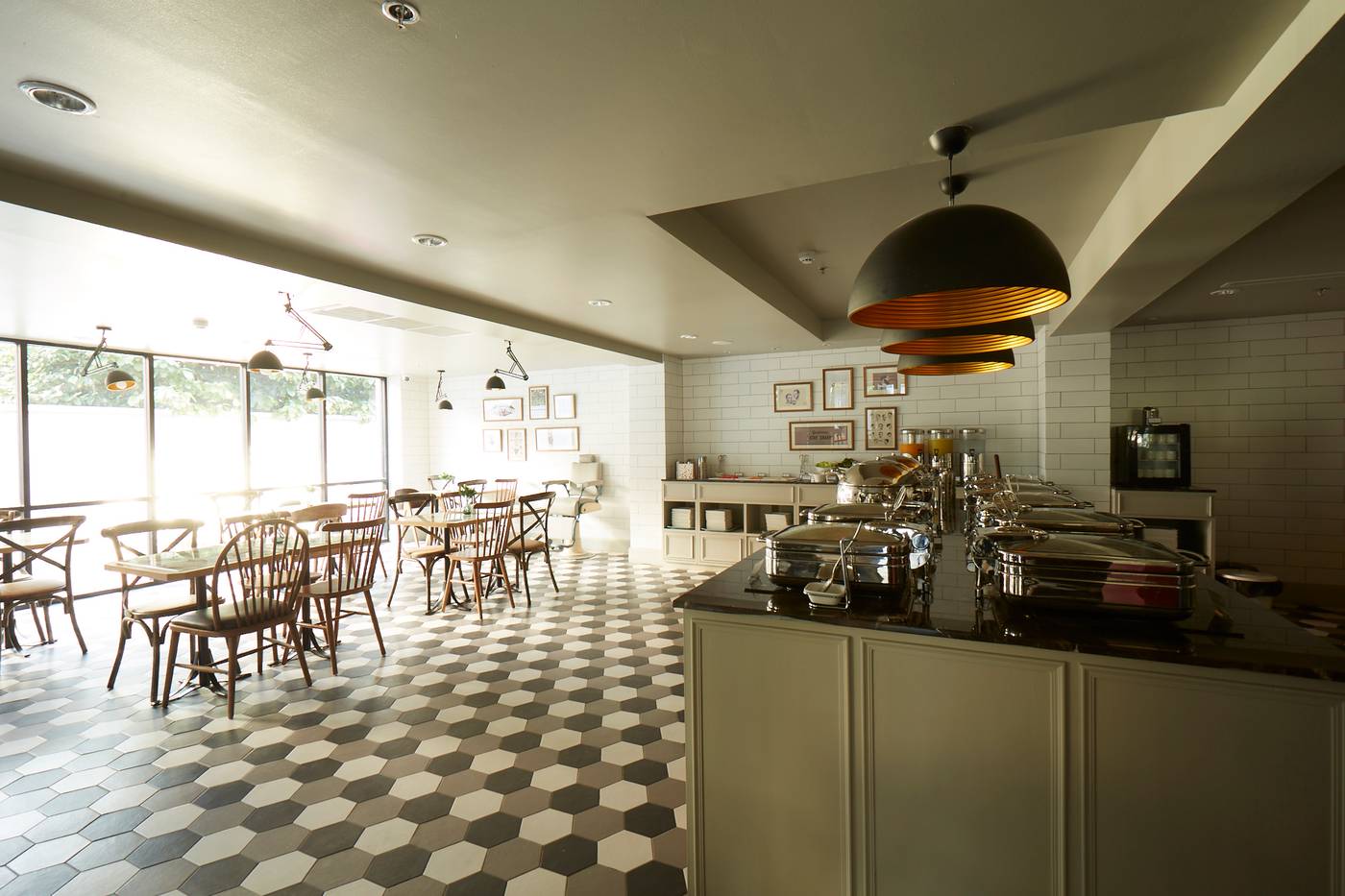 Vince-Hotel-Pratunam-Restaurant-56