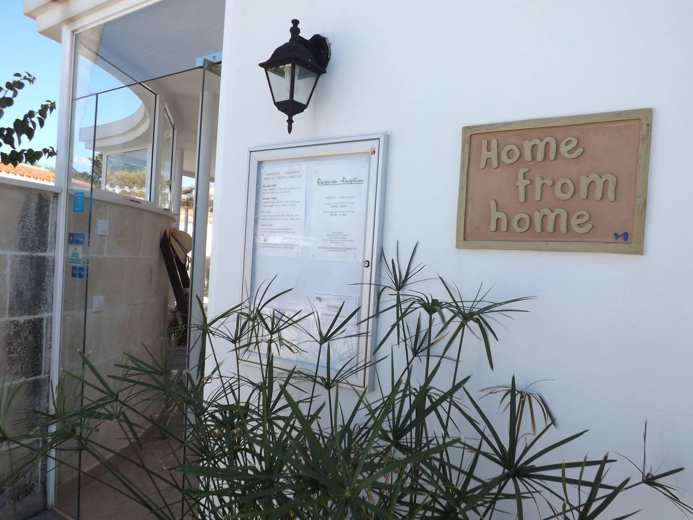 Nure-Cel-Blau-Lobby-26