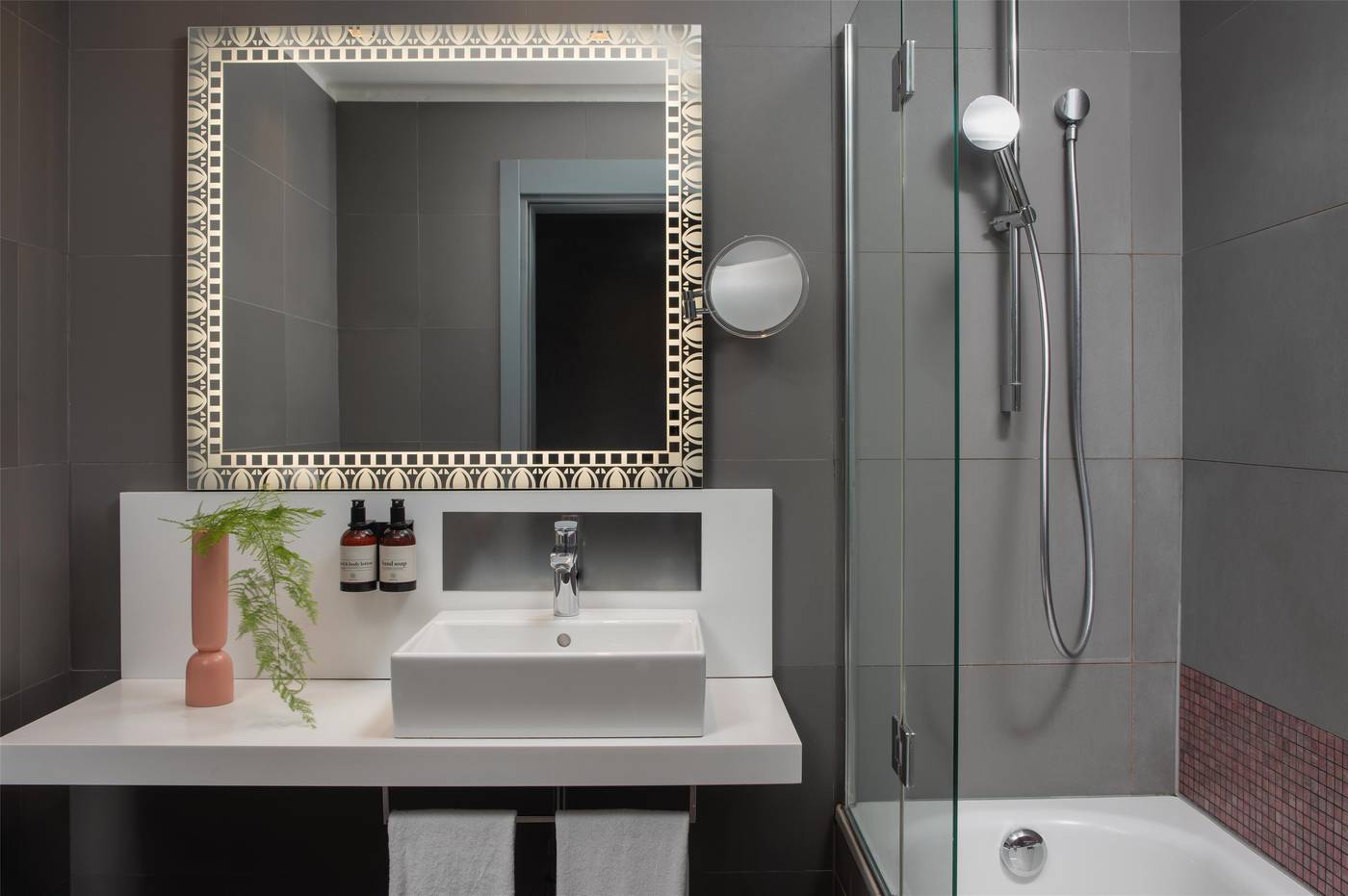 NH-Collection-Roma-Vittorio-Veneto-Room-67