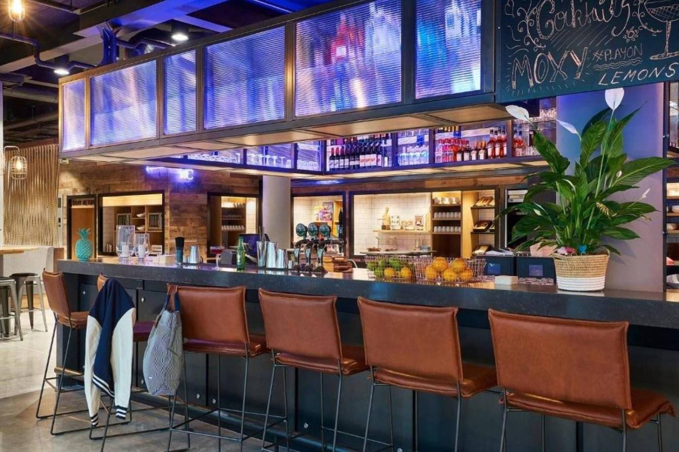 Moxy-Dublin-City-Lobby-14